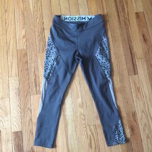 Mission brand athletic leggings